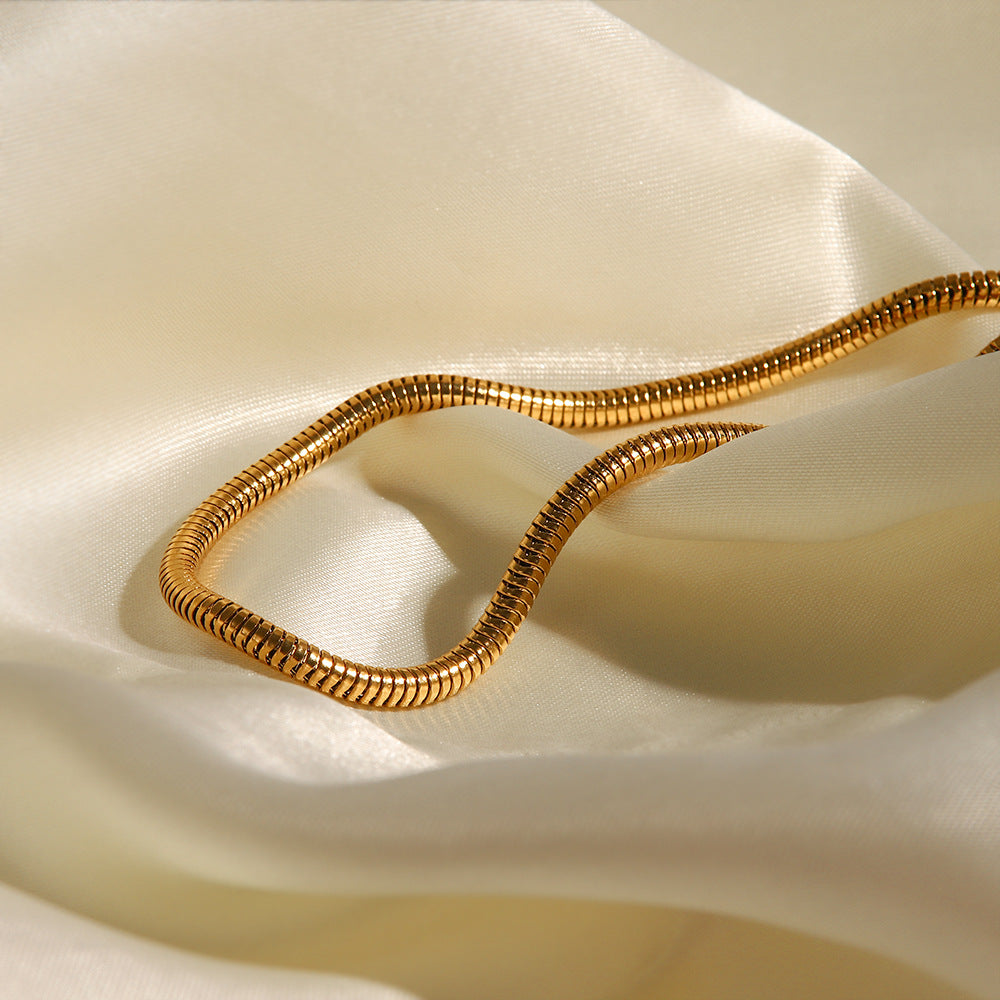 18K gold snake bone chain necklace, fluid interlocking chain design, 45cm, titanium steel with PVD gold plating, MINIMAL