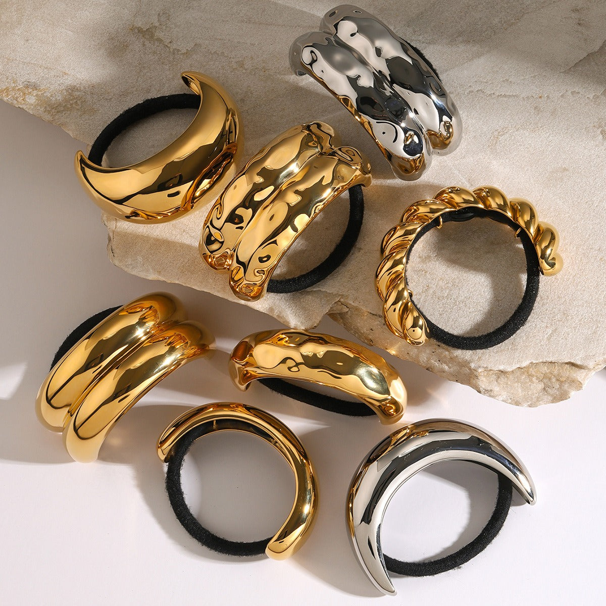 18K gold textured U-shaped hair clip – Silver and Gold finish, geometric silhouette with surface texture, MINIMAL
