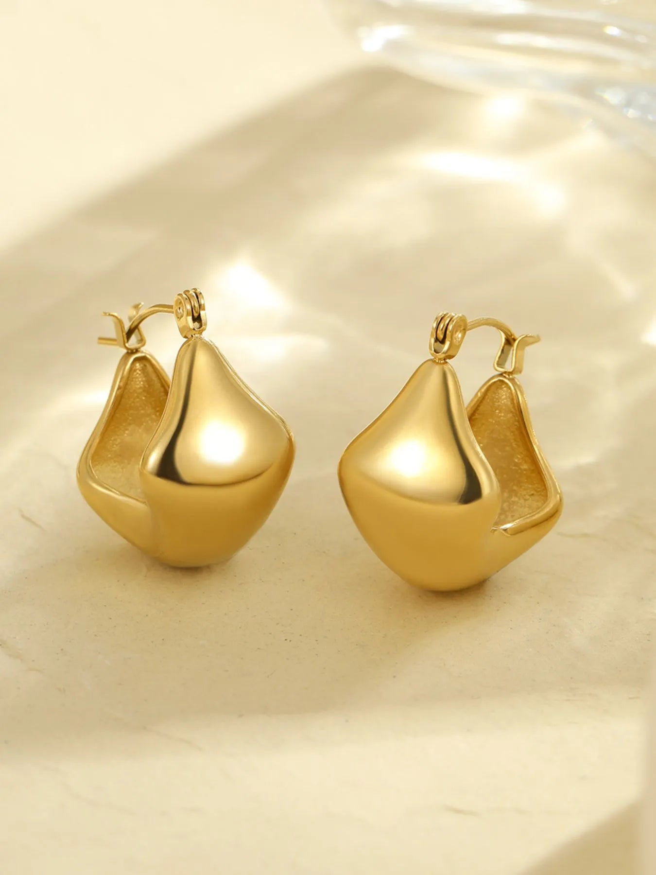 5a21d0f2-43ac-47a6-8894-681037d799cf-Max-Origin