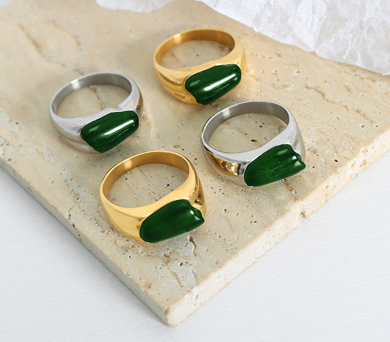 18K gold irregular emerald ring – Gold and Silver finish, irregular emerald gemstone inlay, titanium steel with PVD gold plating, MINIMAL