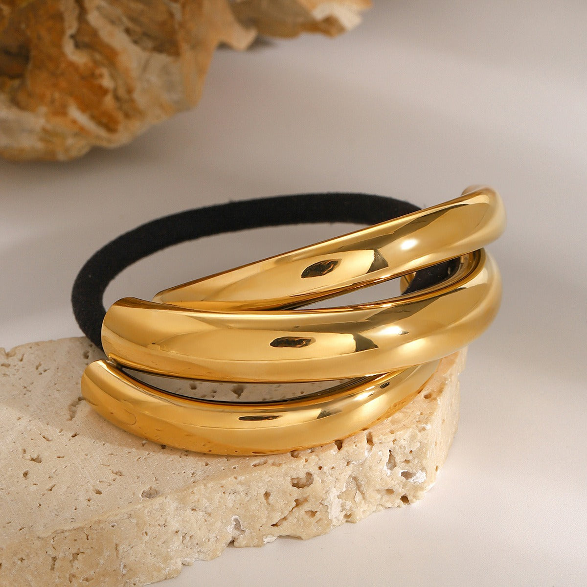 18K gold multi-layer C-shaped gap hair clip, open negative space design, titanium steel with PVD gold plating, MINIMAL