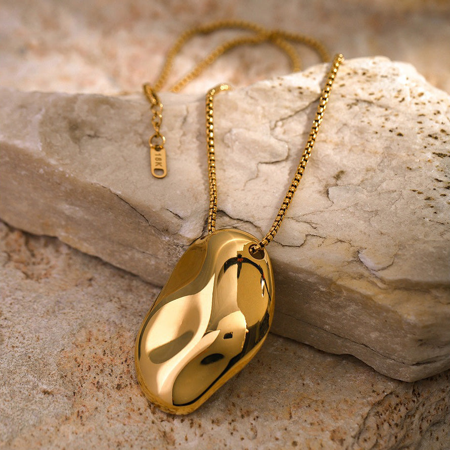 18K gold irregular hammered concave pendant necklace, irregular concave form with hammer pattern texture surface, titanium steel with PVD gold plating, MINIMAL