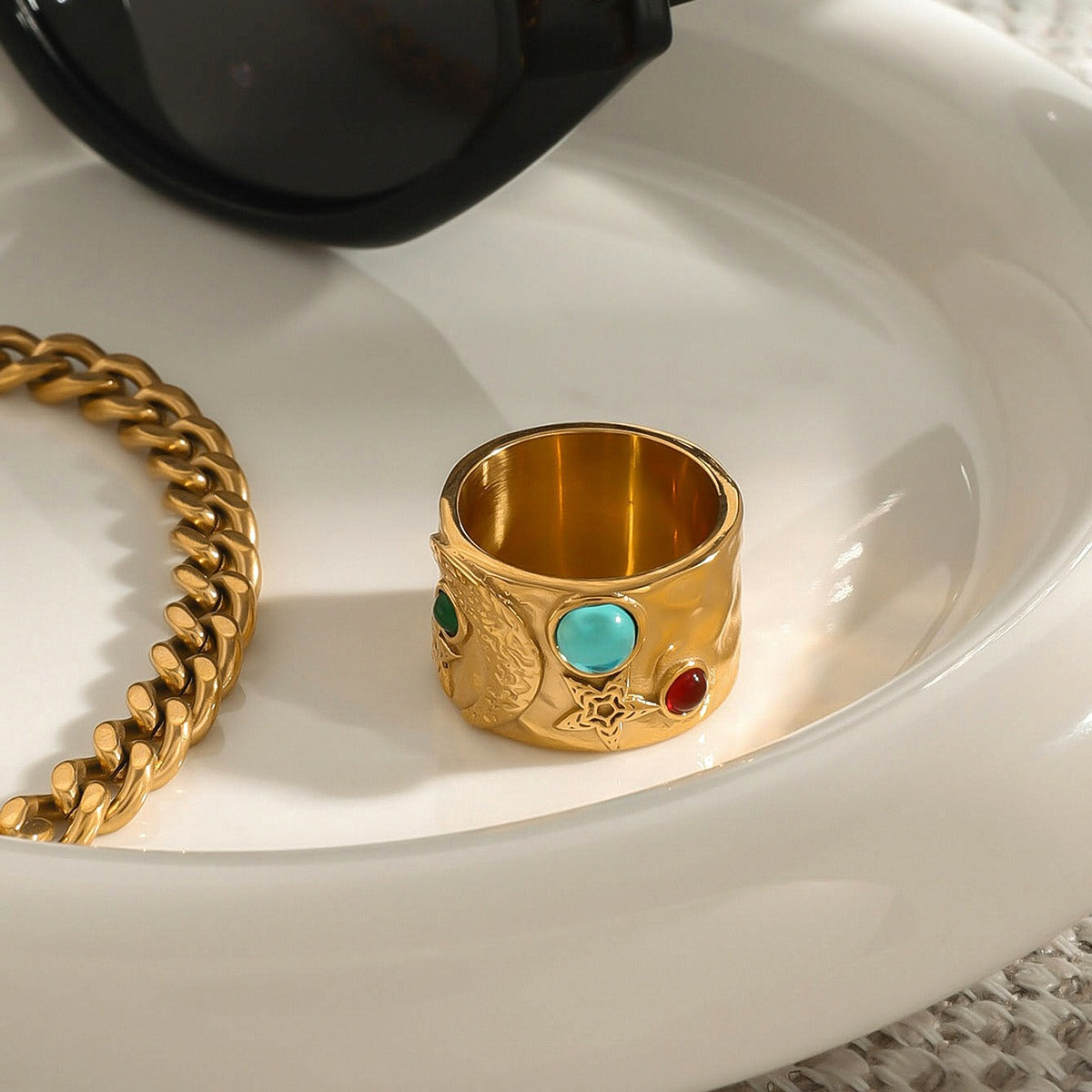 18K gold star and moon gemstone ring, wide band with zircon inlays and relief texture, titanium steel with PVD gold plating, MINIMAL