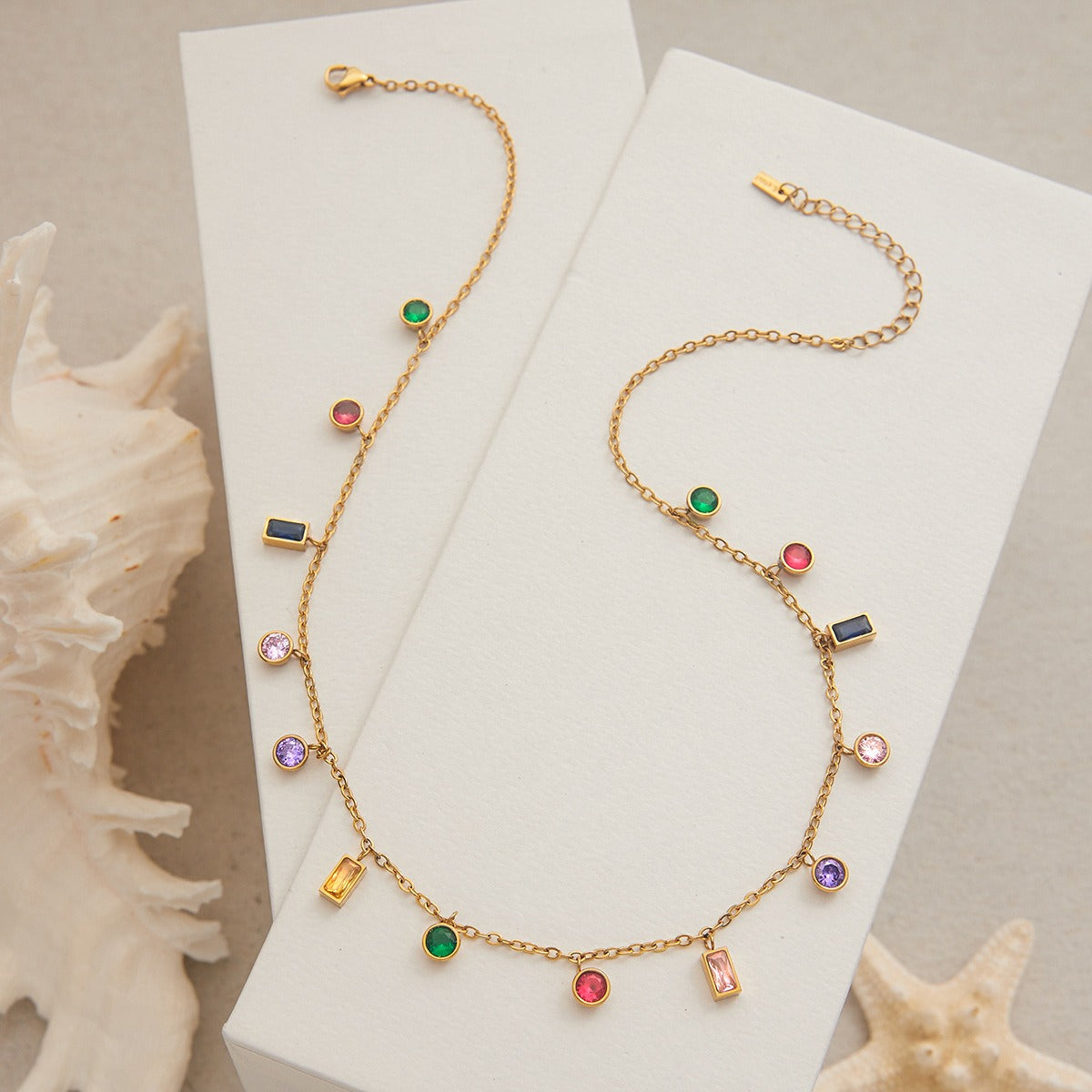 18K gold geometric gemstone pendant necklace, round and square zircon stones in alternating arrangement, titanium steel with PVD gold plating, MINIMAL