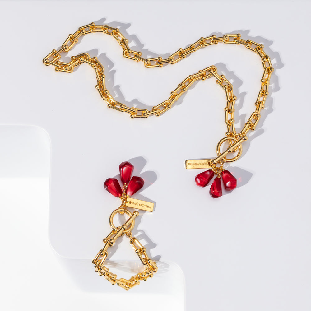 Pomegranate Seeds Necklace in Gold and Red.