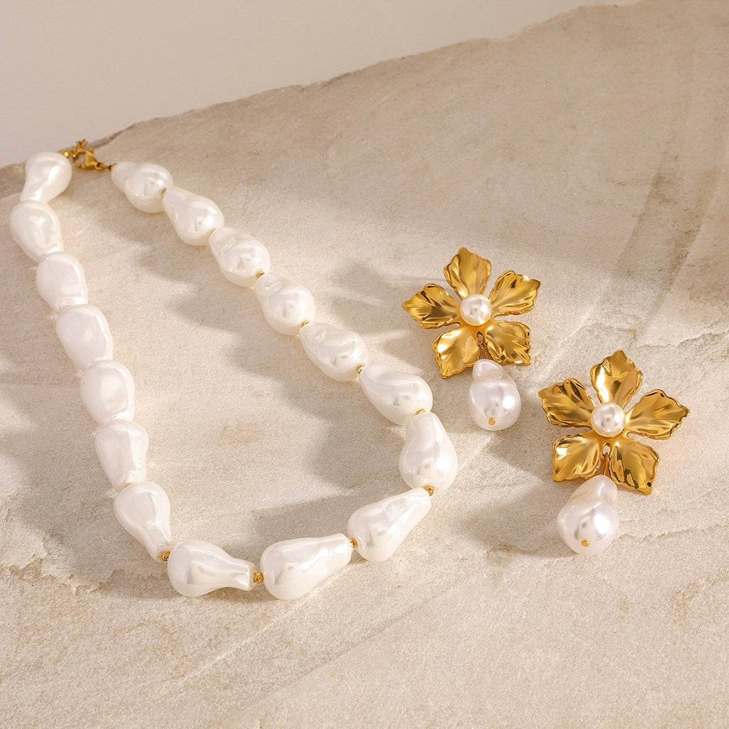 18K gold freshwater pearl necklace — handmade pearl strand with gold finish, floral design, MINIMAL Jeweler